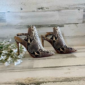 steve madden daily snakeskin pump